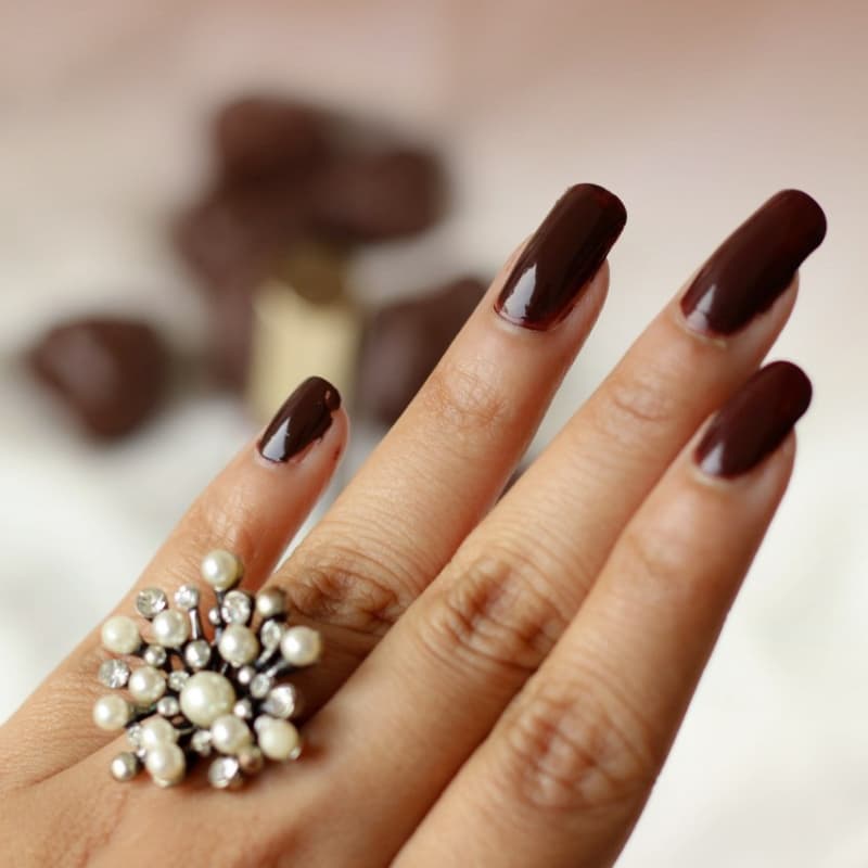 L'oreal Paris Color Riche Nail Polish 703 Oud Obsession