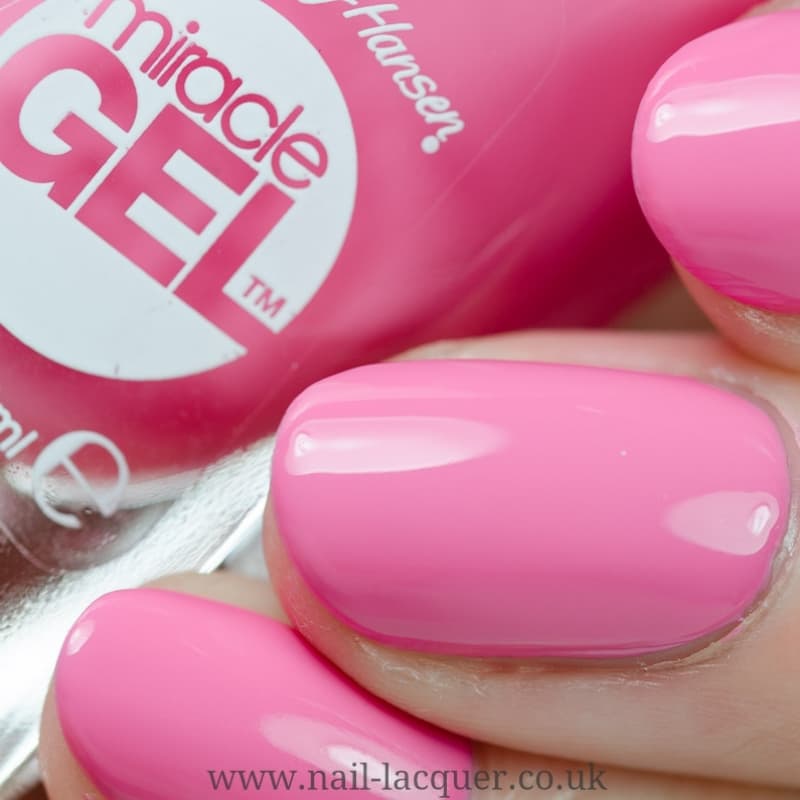 Sally Hansen Miracle Gel Nail Polish Shade 310 Shock Wave