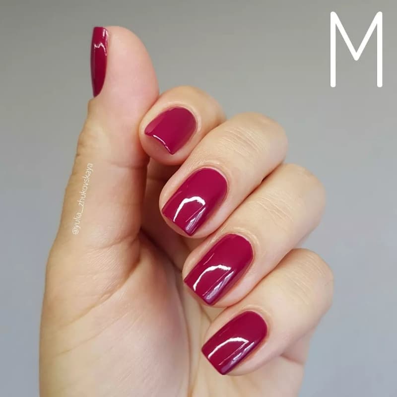OPI Nail Lacquer "Miami Beet" (mini)