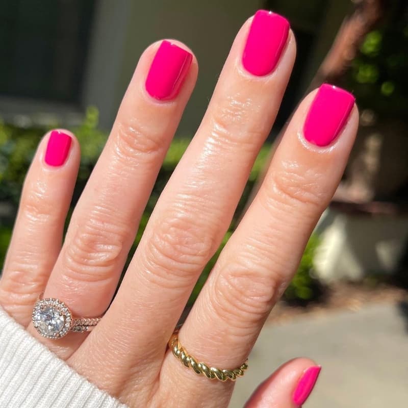 OPI Nail Lacquer "Strawberry Margarita" (mini)